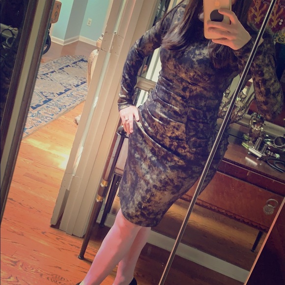 Stylish beautiful party dress - Picture 1 of 4